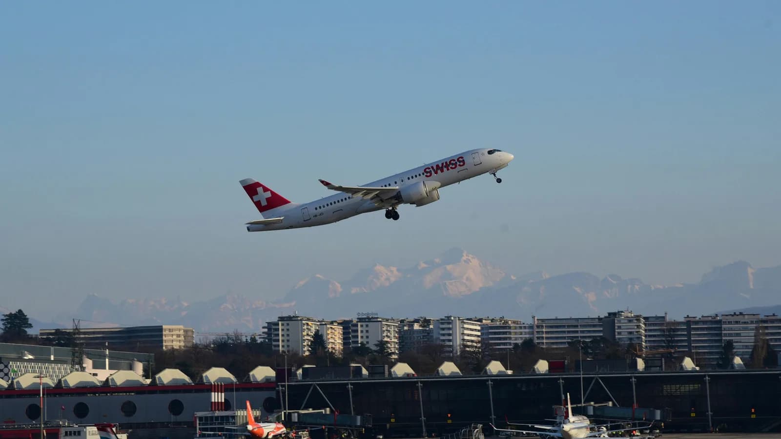 Geneva Airport (GVA)