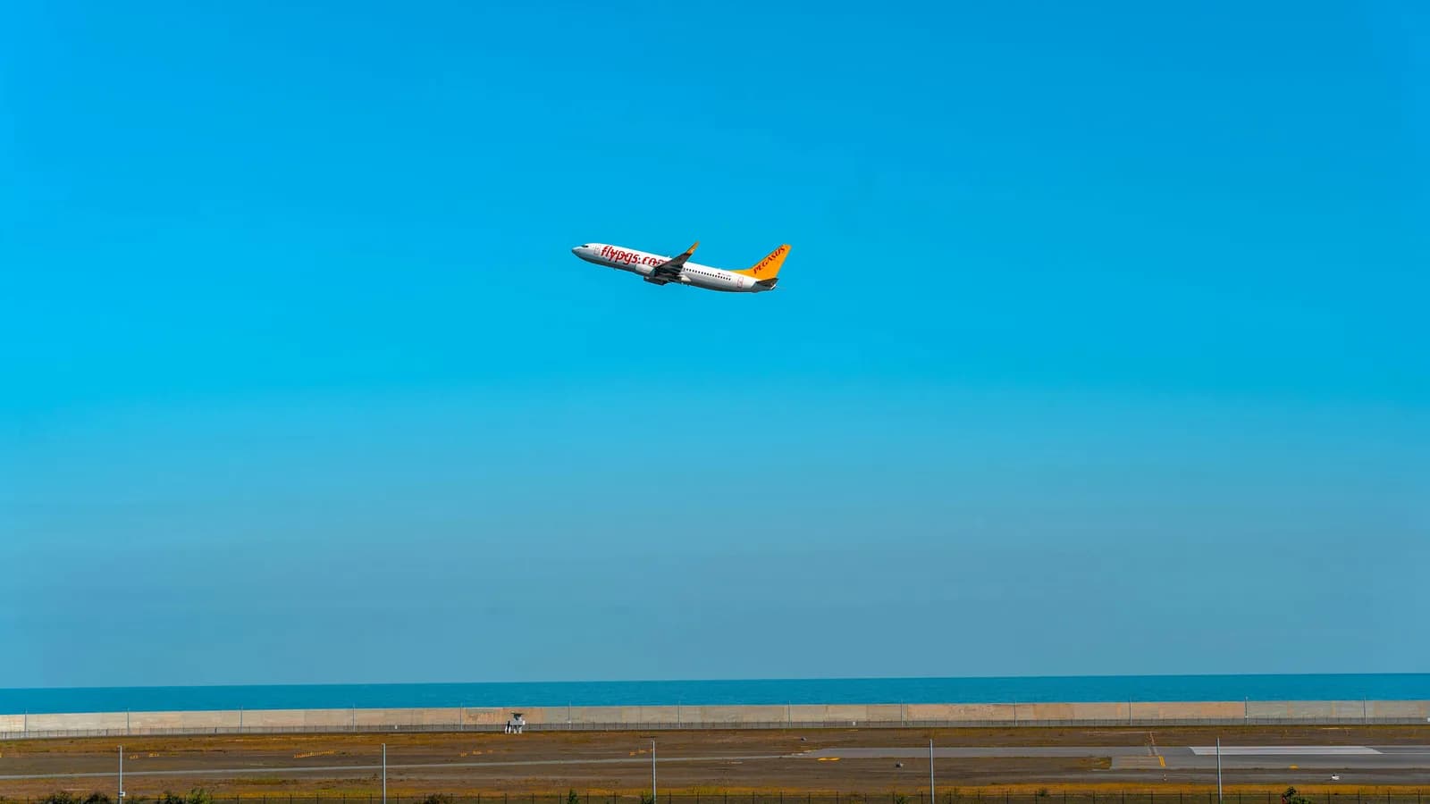 Naples International Airport (NAP)