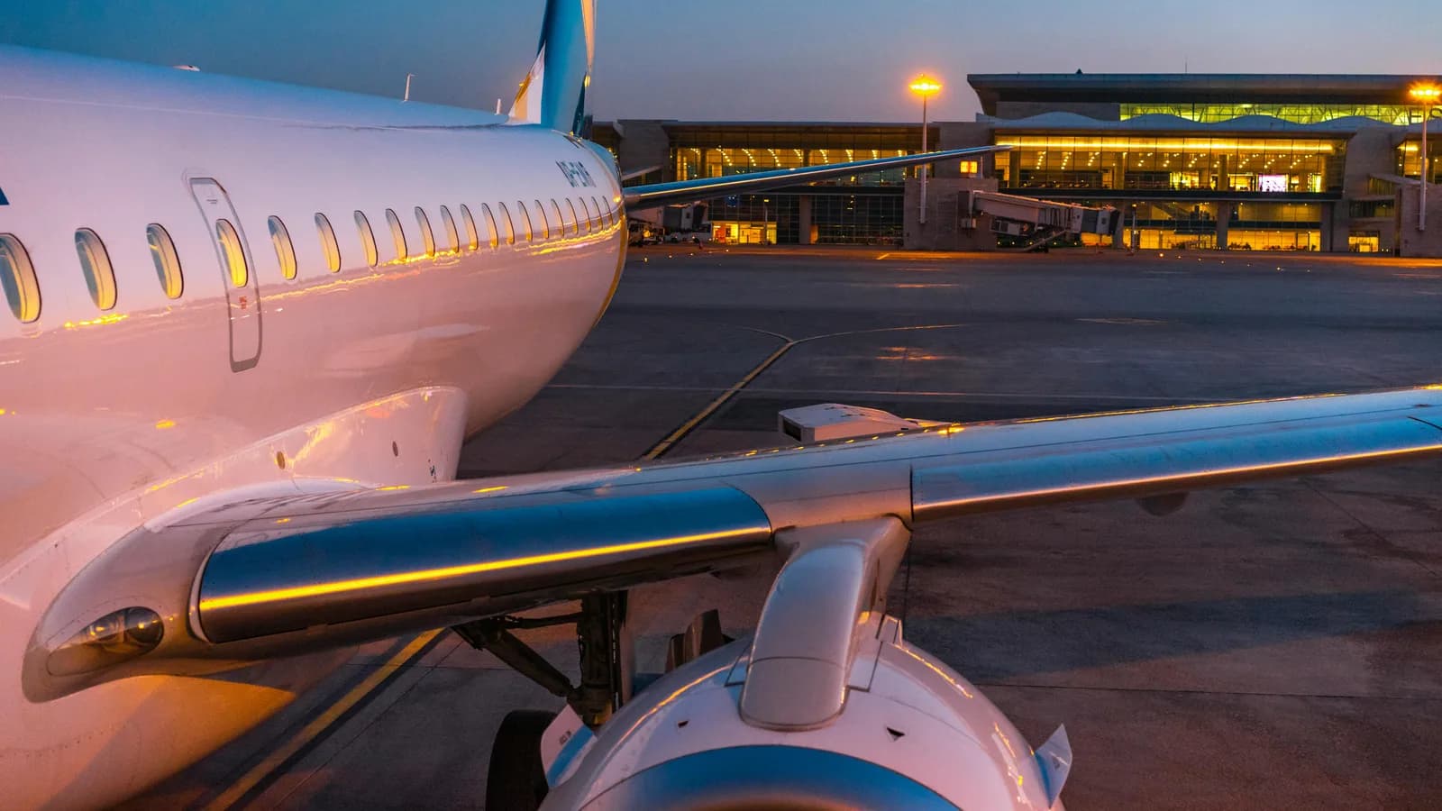 Sphinx International Airport (SPX)