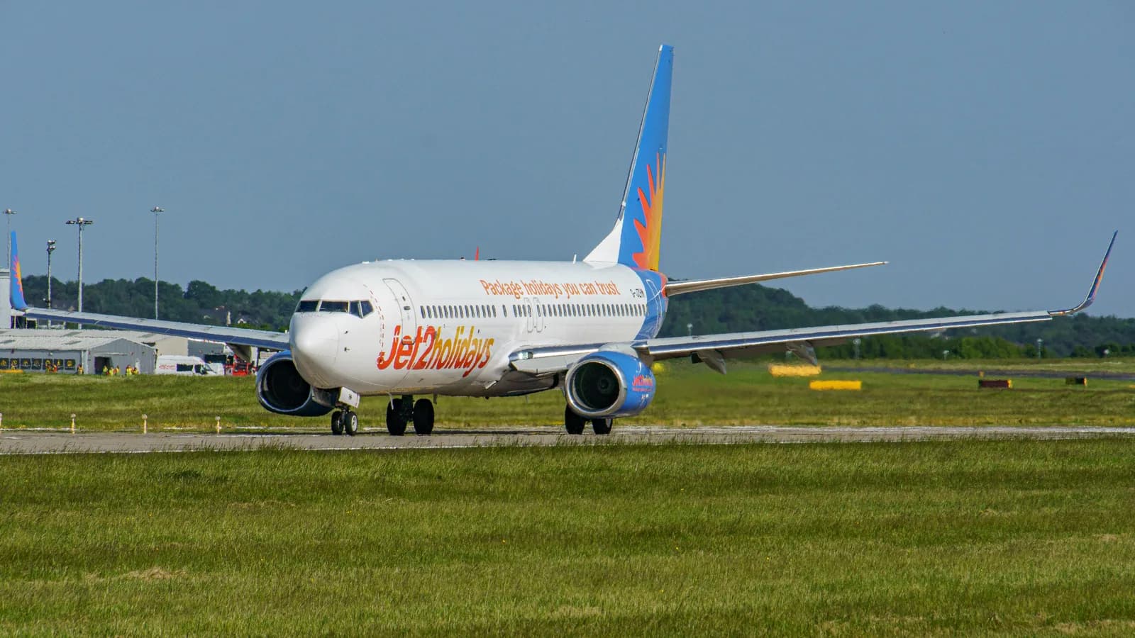 Leeds Bradford Airport (LBA)