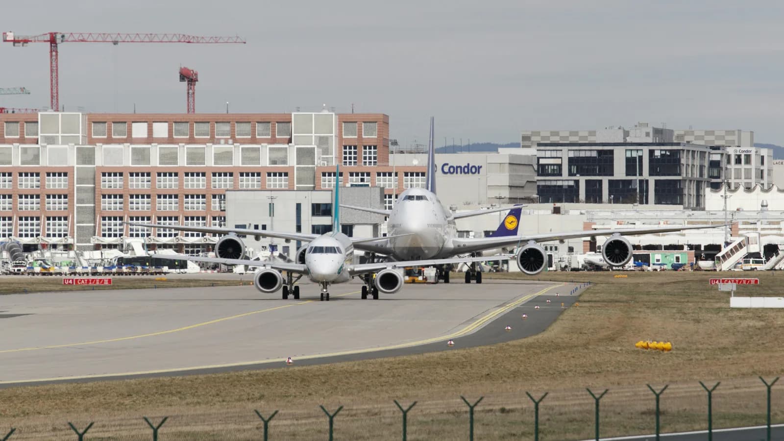 Frankfurt International Airport (FRA)